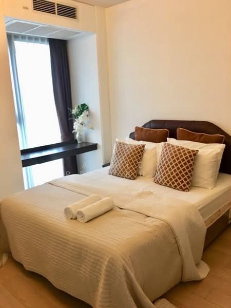 Siamese Ratchakru, Bangkok, 48 Phahonyothin Rd, Samsen Nai, Phaya Thai, Bangkok, 2 Bedrooms, 62 sqm, Condo For Sale, by Annie Prombun, 500383672 - DDproperty.com
