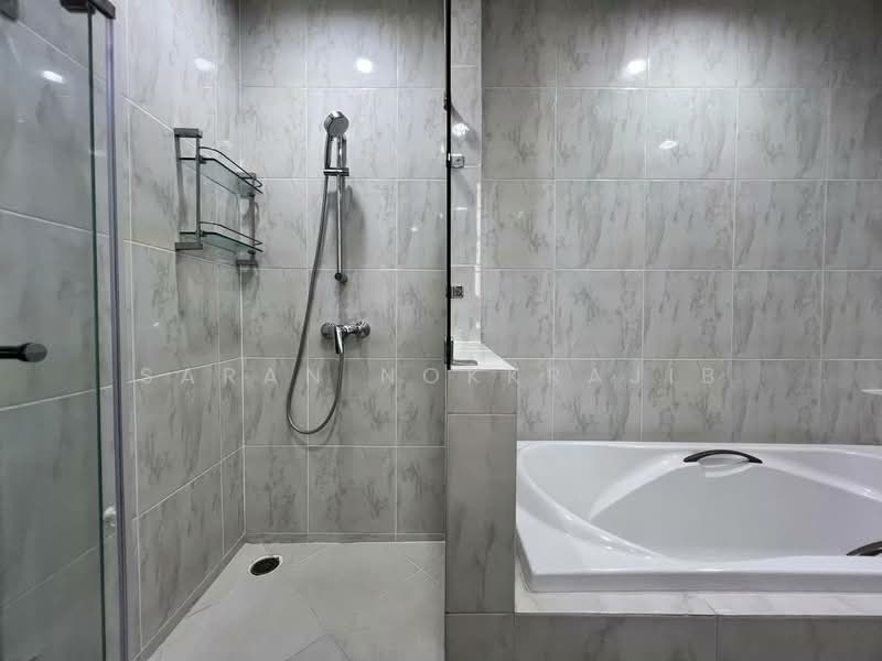 Citi Smart Sukhumvit 18, Bangkok, 366 Soi Sukhumvit 18, Sukhumvit Road, Khlong Toei, Bangkok, 2 Bedrooms, 72 sqm, Condo For Rent, by Saran Nokkrajib, 500383695 - DDproperty.com