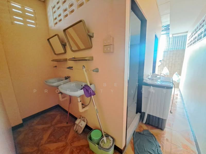 อาคารพาณิชย์พร้อมห้องเช่าปากน้ำโพ นครสวรรค์, Nakhon Sawan, Pak Nam Pho, Muang Nakhon Sawan, Nakhon Sawan, , 100 sqm, Shophouse For Sale, by The Best Property เบ็นซ์, 500383698 - DDproperty.com
