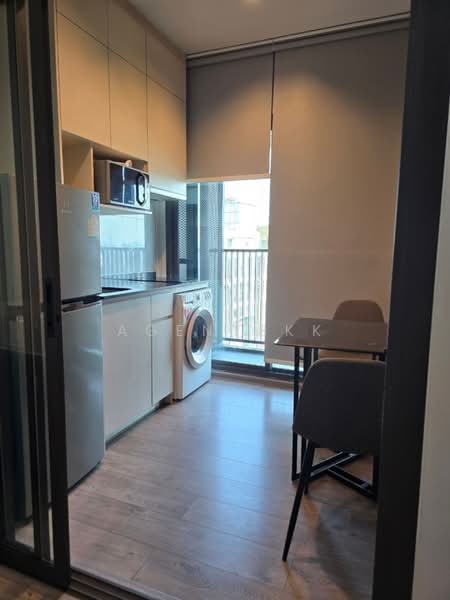 Whizdom Avenue Ratchada-Ladprao, Bangkok, Ladprao Road, Jom Phon, Chatuchak, Bangkok, 1 Bedroom, 31 sqm, Condo For Rent, by Agentbkk, 500383770 - DDproperty.com