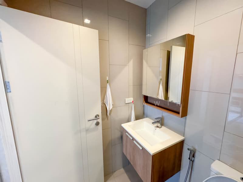 Hasu Haus, Bangkok, Sukhumvit 77 Road, Phra Kanong Nua, Watthana, Bangkok, 1 Bedroom, 34 sqm, Condo For Rent, by Frank Akawin, 500383781 - DDproperty.com