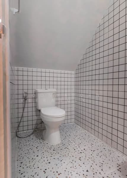 Ban Rom Ngao Mai, Nonthaburi, Soi Ban Rom Ngao Mai, Bang Khu Rat, Bang Bua Thong, Nonthaburi, 2 Bedrooms, 136 sqm, Townhouse For Sale, by Poonyaporn Veerabulyarit, 500383784 - DDproperty.com