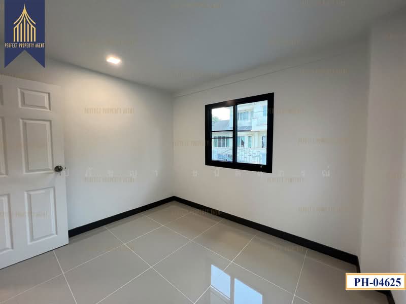 ชัยพฤกษ์, Bangkok, Lam Pla Tiew, Lat Krabang, Bangkok, 4 Bedrooms, 160 sqm, Single Detached House For Sale, by ปภัชญา ธนัตถ์ภรณ์, 500383786 - DDproperty.com