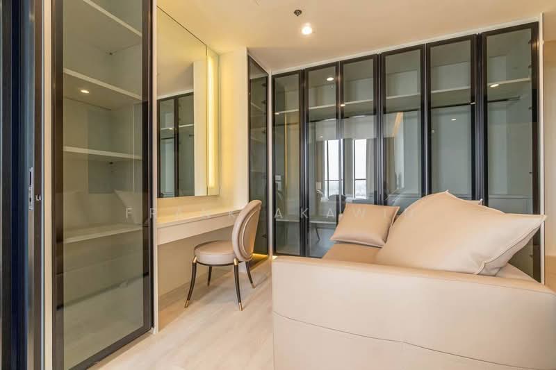 Noble Ploenchit, Bangkok, 1035 Ploenchit Road, Lumphini, Pathum Wan, Bangkok, 2 Bedrooms, 120 sqm, Condo For Rent, by Frank Akawin, 500383794 - DDproperty.com