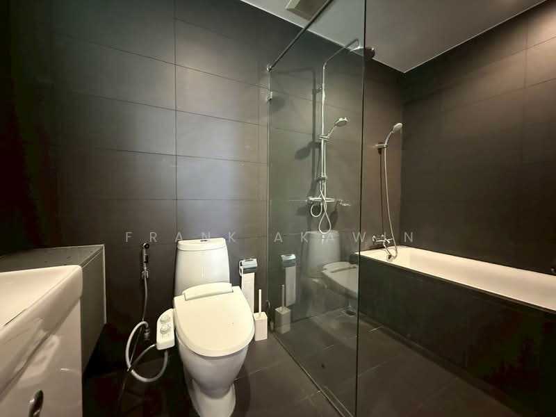 Noble Ploenchit, Bangkok, 1035 Ploenchit Road, Lumphini, Pathum Wan, Bangkok, 3 Bedrooms, 120 sqm, Condo For Rent, by Frank Akawin, 500383795 - DDproperty.com