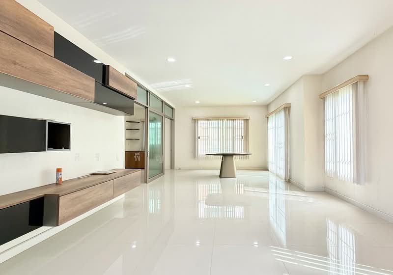 Passorn Prestige Pinklao-Phetkasem : ภัสสร เพรสทีจ ปิ่นเกล้า-เพชรเกษม, นครปฐม, ถนนพุทธมณฑลสาย 4, กระทุ่มล้ม, สามพราน, นครปฐม, 180 ตร.ม., บ้านเดี่ยว ขาย, โดย ศิริเพ็ญ ทองอ่อน, 500383809 - DDproperty.com