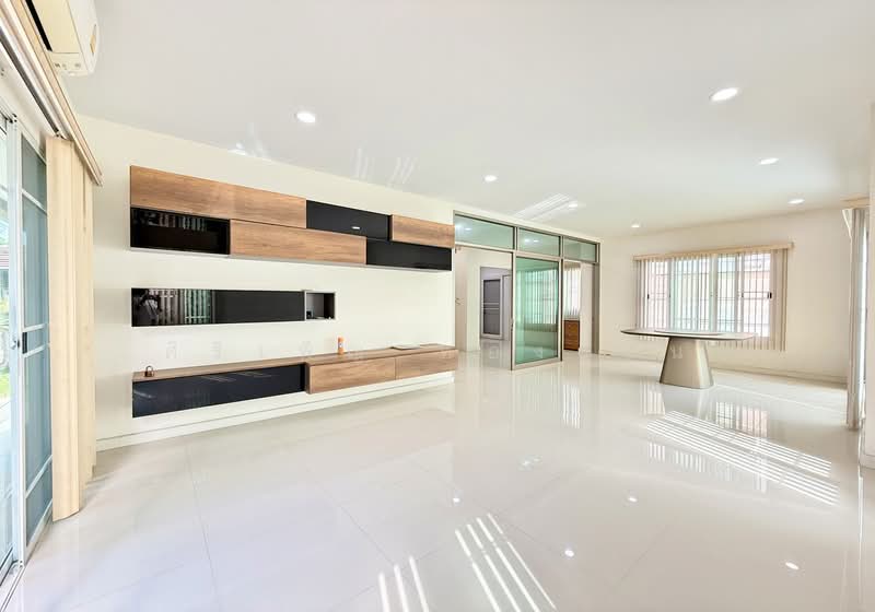 Passorn Prestige Pinklao-Phetkasem, Nakhon Pathom, Phutthamonthon Sai 4 Road, Krathum Lom, Sam Phran, Nakhon Pathom, 3 Bedrooms, 180 sqm, Single Detached House For Sale, by ศิริเพ็ญ ทองอ่อน, 500383809 - DDproperty.com