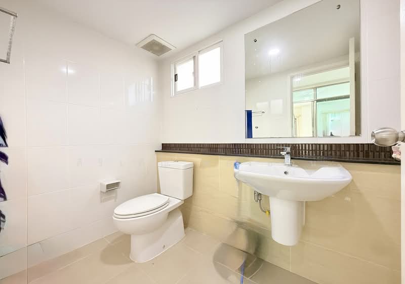 Passorn Prestige Pinklao-Phetkasem : ภัสสร เพรสทีจ ปิ่นเกล้า-เพชรเกษม, นครปฐม, ถนนพุทธมณฑลสาย 4, กระทุ่มล้ม, สามพราน, นครปฐม, 180 ตร.ม., บ้านเดี่ยว ขาย, โดย ศิริเพ็ญ ทองอ่อน, 500383809 - DDproperty.com