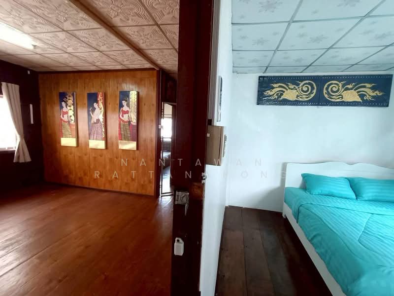 Lanna wooden house for rent in Santitham, Chiang Mai, สันติสุข, Chang Phuak, Muang Chiang Mai, Chiang Mai, 4 Bedrooms, 120 sqm, Single Detached House For Rent, by Nantawan Rattanapong, 500383812 - DDproperty.com