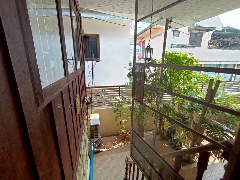 Lanna wooden house for rent in Santitham, Chiang Mai, สันติสุข, Chang Phuak, Muang Chiang Mai, Chiang Mai, 4 Bedrooms, 120 sqm, Single Detached House For Rent, by Nantawan Rattanapong, 500383812 - DDproperty.com