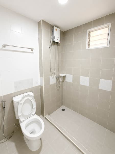 Lumpini Condo Town Bodindecha Ramkhamhaeng, Bangkok, Soi Ramkhamhaeng 43/1, Phlapphla, Wang Thonglang, Bangkok, 1 Bedroom, 28 sqm, Condo For Sale, by พงษ์ประเสริฐ ผาแดงจงเจริญ, 500383847 - DDproperty.com
