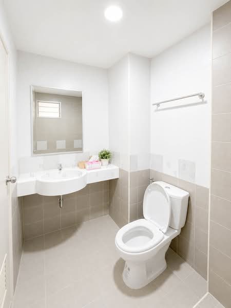 Lumpini Condo Town Bodindecha Ramkhamhaeng, Bangkok, Soi Ramkhamhaeng 43/1, Phlapphla, Wang Thonglang, Bangkok, 1 Bedroom, 28 sqm, Condo For Sale, by พงษ์ประเสริฐ ผาแดงจงเจริญ, 500383847 - DDproperty.com