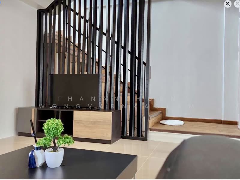 Areeya Mandarina Sukhumvit 77 : อารียา แมนดารีนา สุขุมวิท 77, กรุงเทพ, ถนนสุขุมวิท 77 (อ่อนนุช), สวนหลวง, กรุงเทพ, 180 ตร.ม., ทาวน์เฮ้าส์ ให้เช่า, โดย Thananthorn Wongvarnkaseam, 500383849 - DDproperty.com
