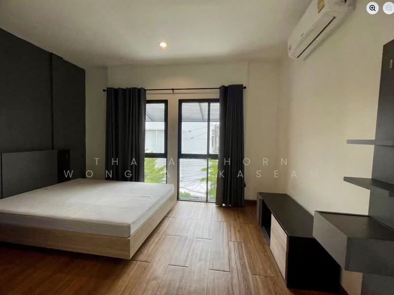Areeya Mandarina Sukhumvit 77, Bangkok, Sukhumvit 77 Road (On Nut), Suan Luang, Bangkok, 3 Bedrooms, 180 sqm, Townhouse For Rent, by Thananthorn Wongvarnkaseam, 500383849 - DDproperty.com