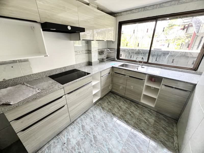 Moobaan Tararom Huamark, Bangkok, Tararom Huamark Soi 1, Phlapphla, Wang Thonglang, Bangkok, 3 Bedrooms, 240 sqm, Single Detached House For Rent, by นัฐพงค์ มณีอัครเนตร, 500383851 - DDproperty.com