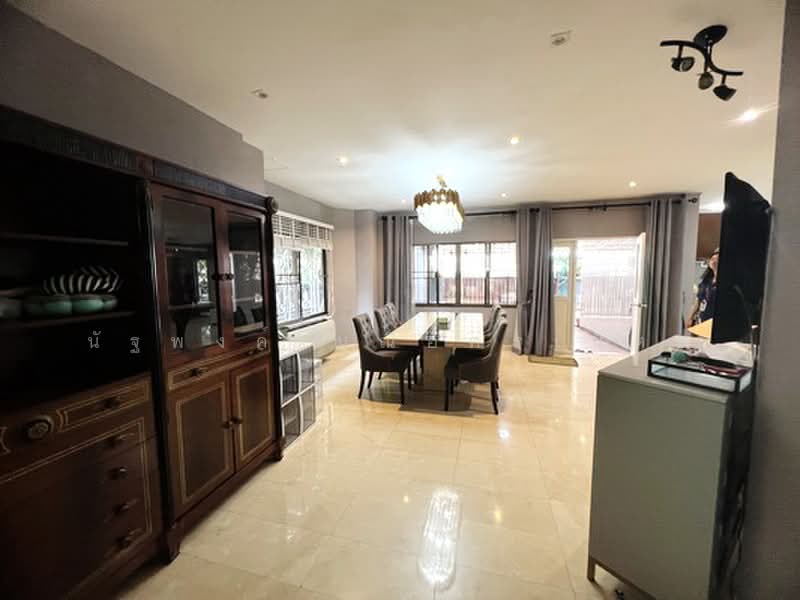 Moobaan Tararom Huamark, Bangkok, Tararom Huamark Soi 1, Phlapphla, Wang Thonglang, Bangkok, 3 Bedrooms, 240 sqm, Single Detached House For Rent, by นัฐพงค์ มณีอัครเนตร, 500383851 - DDproperty.com