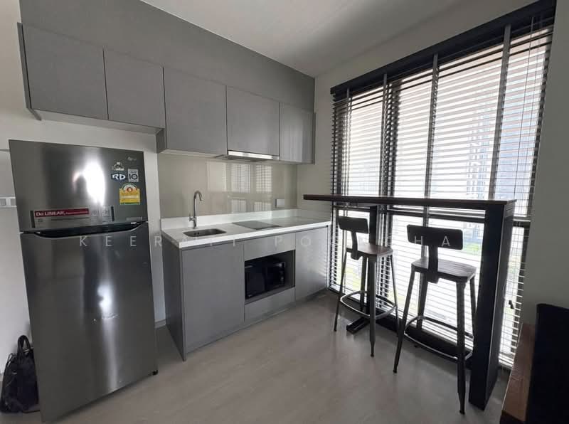 Rhythm Asoke 2, Bangkok, Soi Lertkaew 1 Asoke-Din Daeng Road, Bang Kapi, Huai Khwang, Bangkok, 1 Bedroom, 28 sqm, Condo For Rent, by Keerati Poonchai, 500383853 - DDproperty.com