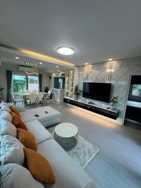 Chaiyaphruek Ramindra Expressway-Chatuchot, Bangkok, Kanchanapisek Road, Sam Wa Tawan Tok, Khlong Sam Wa, Bangkok, 3 Bedrooms, 170 sqm, Single Detached House For Rent, by นัฐพงค์ มณีอัครเนตร, 500383858 - DDproperty.com