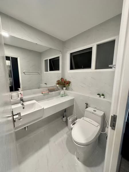 Chaiyaphruek Ramindra Expressway-Chatuchot, Bangkok, Kanchanapisek Road, Sam Wa Tawan Tok, Khlong Sam Wa, Bangkok, 3 Bedrooms, 170 sqm, Single Detached House For Rent, by นัฐพงค์ มณีอัครเนตร, 500383858 - DDproperty.com