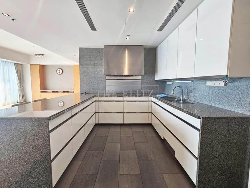 The Met Sathorn, Bangkok, 123 South Sathorn Road, Thung Maha Mek, Sathon, Bangkok, 3 Bedrooms, 196 sqm, Condo For Rent, by Thassapong Hirunbavornsak, 500383890 - DDproperty.com