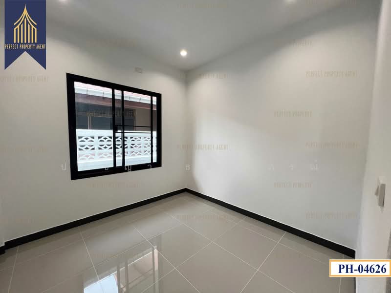 สุขใจวิลเลจ, Bangkok, Lam Phak Chi, Nong Chok, Bangkok, 4 Bedrooms, 160 sqm, Semi-Detached House (Twin House) For Sale, by ปภัชญา ธนัตถ์ภรณ์, 500383895 - DDproperty.com