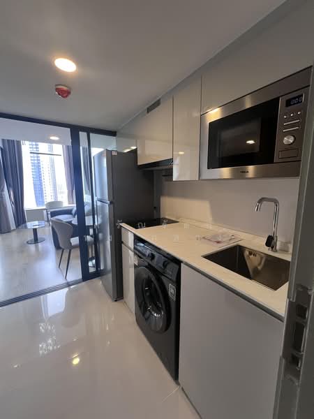 SOHO Bangkok Ratchada, Bangkok, 74 Pracha Rat Bamphen Rd, Huai Khwang, Bangkok, 1 Bedroom, 38 sqm, Condo For Rent, by Saranrat Pongklang, 500383896 - DDproperty.com