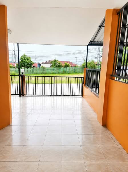 ให้เช่าทาวน์โฮม ใกล้โรบินสัน บ่อวิน ศรีราชา, Chon Buri (Pattaya), Bo Win, Si Racha, Chon Buri (Pattaya), 2 Bedrooms, 85 sqm, Townhouse For Rent, by Dusit Saengfa, 500383913 - DDproperty.com