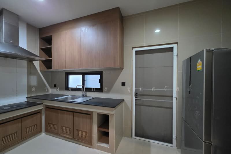 Setthasiri Krungthep Kreetha, Bangkok, Krungthep Kreetha Road, Hua Mak, Bang Kapi, Bangkok, 3 Bedrooms, 165 sqm, Single Detached House For Sale, by ดวงจงกล ชุ่มสวัสดิ์, 500383939 - DDproperty.com