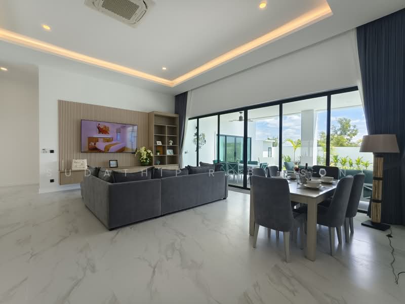Botanica Hua Hin, Prachuap Khiri Khan, 542 Thap Tai, Thap Tai, Hua Hin, Prachuap Khiri Khan, 3 Bedrooms, 343 sqm, Single Detached House For Sale, by Sudathip Robinson, 500383942 - DDproperty.com