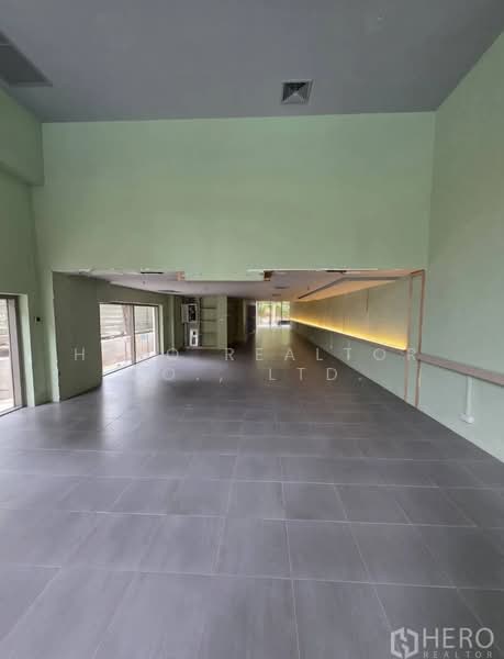 For rent Retail Space 207 sq.m. in Khlong Toei, Bangkok BTS Phrom Phong HRE00978, Bangkok, Khong Tan, Khlong Toei, Bangkok, , 207 sqm, Retail Space For Rent, by Hero Realtor Co., Ltd., 500384014 - DDproperty.com