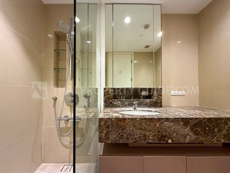 185 Rajadamri, Bangkok, 185 Rajadamri Road, Lumphini, Pathum Wan, Bangkok, 3 Bedrooms, 223 sqm, Condo For Rent, by Khun Nita, 500384053 - DDproperty.com