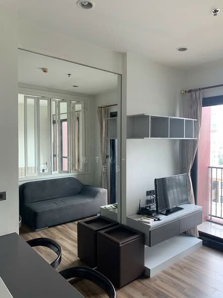Wyne Sukhumvit, Bangkok, 1120 Sukhumvit Road, Phra Kanong, Khlong Toei, Bangkok, 1 Bedroom, 31 sqm, Condo For Rent, by Forty-Six Real Estate Group, 500384072 - DDproperty.com