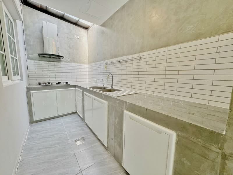 Chuan Chuen Park Pinklao Kanchana, Nonthaburi, Bang Muang Bang Khulad, Sala Klang, Bang Kruai, Nonthaburi, 4 Bedrooms, 200 sqm, Single Detached House For Sale, by Thanyathita Nalinratphokin, 500384091 - DDproperty.com