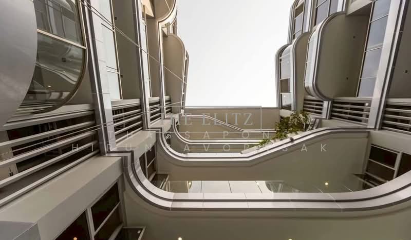 Q Prasarnmit, Bangkok, Soi Sawaddee, Sukhumvit Road, Khlongtoei Nua, Watthana, Bangkok, 1 Bedroom, 38 sqm, Condo For Rent, by Thassapong Hirunbavornsak, 500384116 - DDproperty.com
