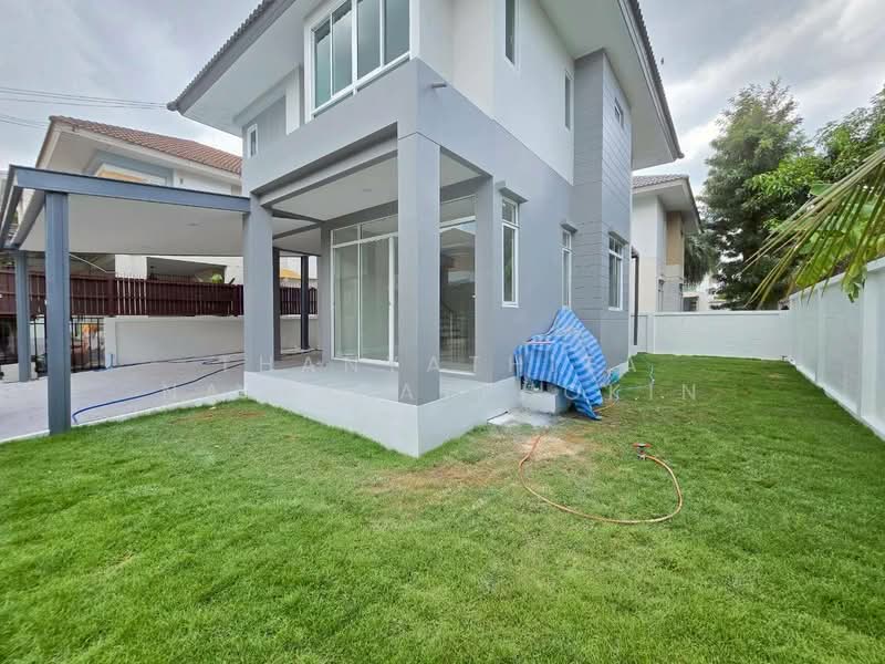 หมู่บ้านเทรนดี้ ธารา รามคำแหง, Bangkok, Rat Phatthana, Saphan Sung, Bangkok, 4 Bedrooms, 160 sqm, Single Detached House For Sale, by Thanyathita Nalinratphokin, 500384127 - DDproperty.com