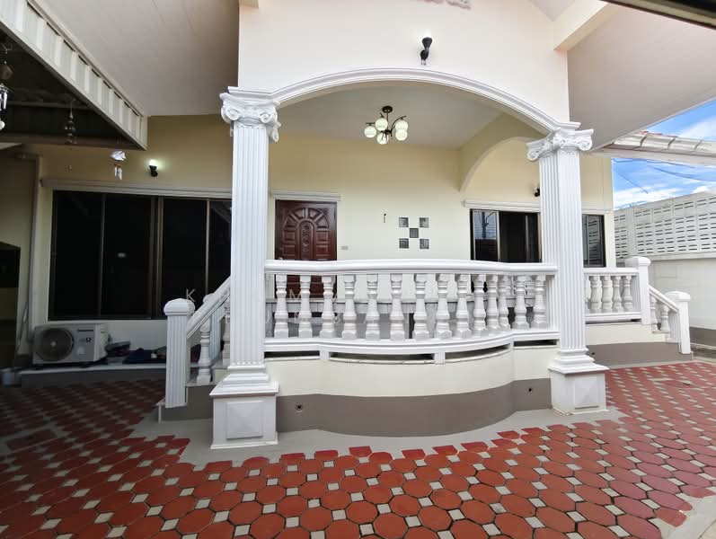 บัานเดี่ยวนอกโครงการ พร้อมที่ดินแปลงใหญ่ ห้วยกะปิ18 ชลบุรี, ชลบุรี, ห้วยกะปิ, เมืองชลบุรี, ชลบุรี, 400 ตร.ม., บ้านเดี่ยว ขาย, โดย Khommaphat Phumbandit, 500384142 - DDproperty.com