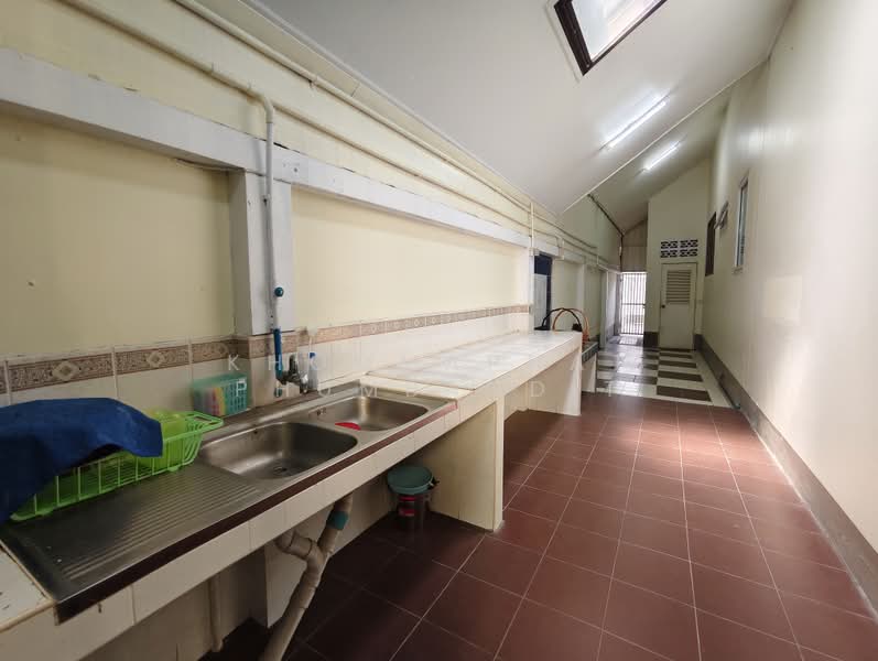 Single house outside a housing project, with a large plot of land, Huai Kaphi 18, Chonburi, Chon Buri (Pattaya), Huai Kapi, Muang Chon Buri, Chon Buri (Pattaya), 3 Bedrooms, 400 sqm, Single Detached House For Sale, by Khommaphat Phumbandit, 500384142 - DDproperty.com