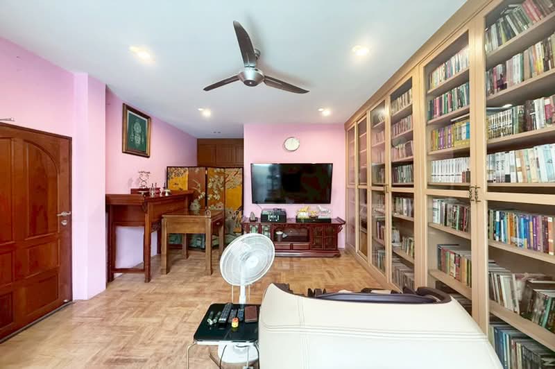 ซอยนวมินทร์ 95, Bangkok, Nawamin, Bueng Kum, Bangkok, 3 Bedrooms, 400 sqm, Single Detached House For Sale, by คุณหนุ่ม, 500384179 - DDproperty.com