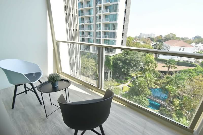The Riviera Wongamat, Chon Buri (Pattaya), Na Kluea 16 Alley, Na Kloe, Bang Lamung (Pattaya), Chon Buri (Pattaya), Studio, 31 sqm, Condo For Sale, by Fazwaz (Thailand) Co., Ltd., 500384213 - DDproperty.com
