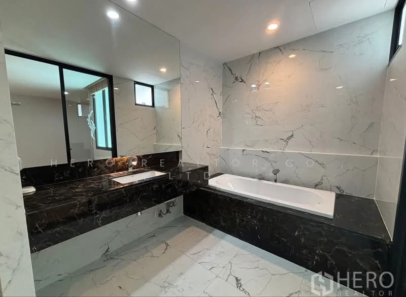 Nirvana Define Srinakarin-Rama 9, Bangkok, Srinakarin - Rom Klao Road, Saphan Sung, Bangkok, 3 Bedrooms, 285 sqm, Townhouse For Rent, by Hero Realtor Co., Ltd., 500384230 - DDproperty.com