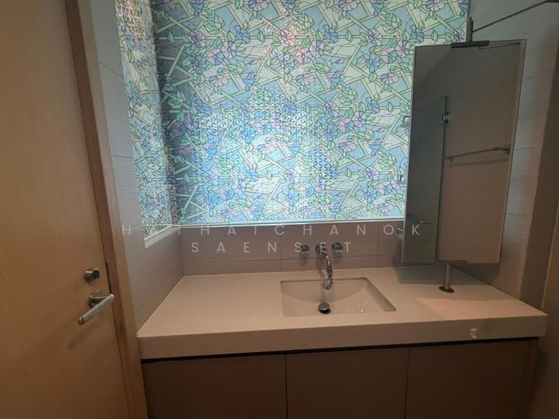 Siri At Sukhumvit, Bangkok, 902 Sukhumvit Road, Phra Kanong, Khlong Toei, Bangkok, 1 Bedroom, 52 sqm, Condo For Rent, by Hathaichanok Saenset, 500384313 - DDproperty.com
