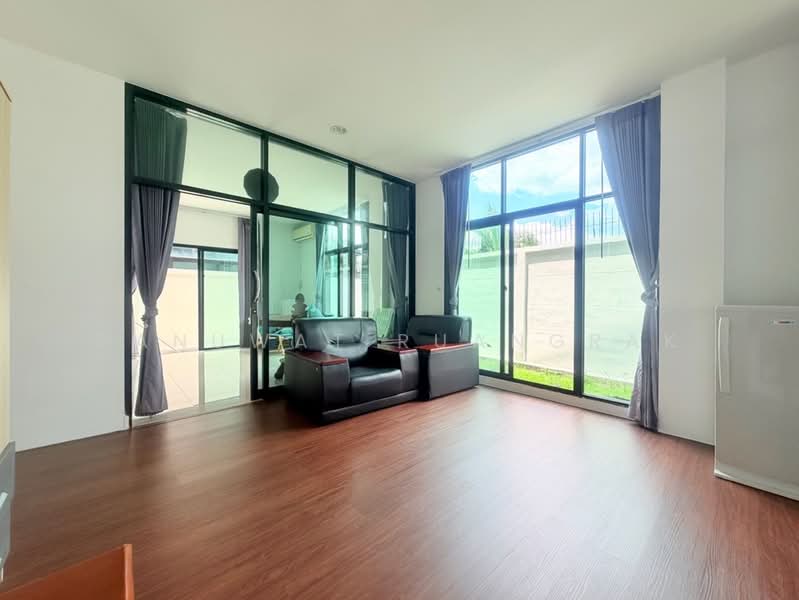 Flora Wongsawang, Nonthaburi, Krungthep-Nonthaburi Road, Bang Khen, Muang Nonthaburi, Nonthaburi, 4 Bedrooms, 180 sqm, Townhouse For Sale, by Panuwat Ruangrak, 500384317 - DDproperty.com