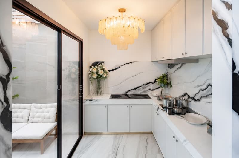 The Blisz ICONIC Sathon-Charan, Bangkok, จรัญสนิทวงศ์, Bang Khun Sri, Bangkok Noi, Bangkok, 3 Bedrooms, 195 sqm, Townhouse For Sale, by Super B Estate Co., Ltd, 500384325 - DDproperty.com