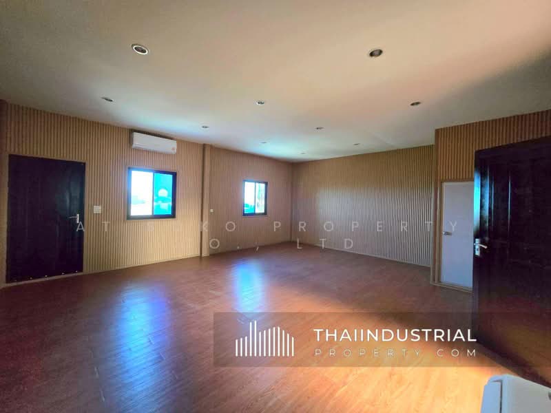 Warehouse 230 sqm for RENT at Lat Sawai, Lam Luk Ka, Pathum Thani (Property ID: AT2173R), Pathum Thani, Lat Sawai, Lam Luk Ka, Pathum Thani, , 230 sqm, Warehouse/Factory For Rent, by AT SOKO PROPERTY CO., LTD, 500384330 - DDproperty.com