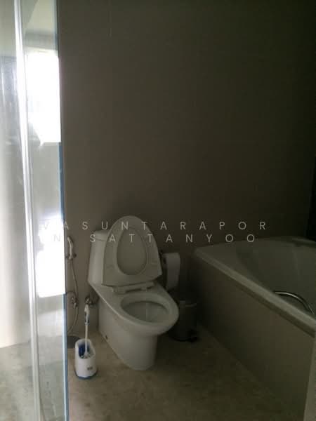 Ficus Lane, Bangkok, Soi Sukhumvit 44/1, Phra Kanong, Khlong Toei, Bangkok, 1 Bedroom, 113 sqm, Condo For Sale, by Vasuntaraporn Sattanyoo, 500384331 - DDproperty.com