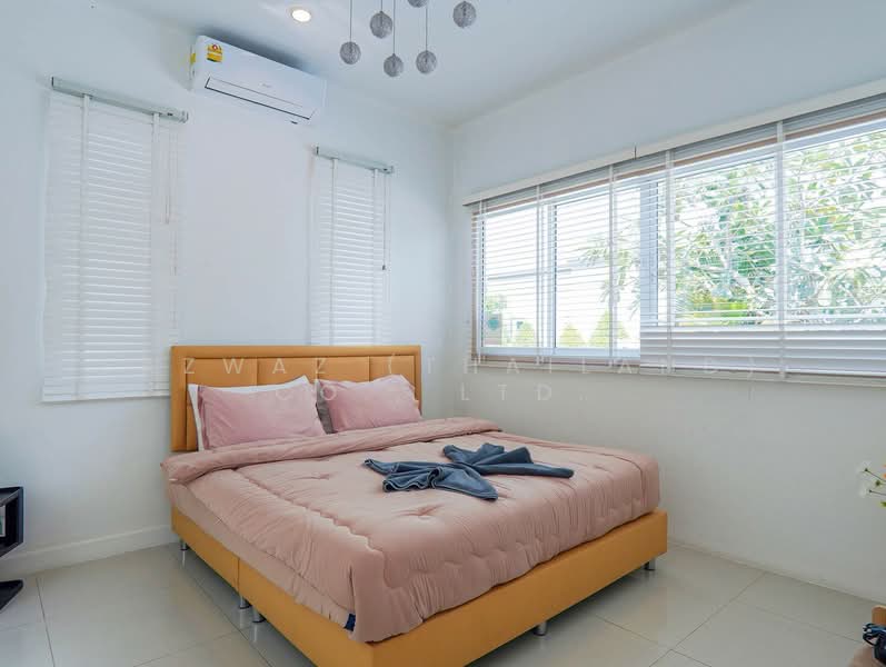 3BR Pool Villa for Rent at Villa Green Huai Yai | Short-Term Welcome, Chon Buri (Pattaya), Huai Yai, Bang Lamung (Pattaya), Chon Buri (Pattaya), 3 Bedrooms, 180 sqm, Villa For Rent, by Fazwaz (Thailand) Co., Ltd., 500384371 - DDproperty.com