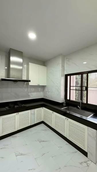Mavista Prestige Village Krungthep Kreetha, Bangkok, 12 Krungthep Kreetha Road, Saphan Sung, Bangkok, 5 Bedrooms, 993 sqm, Single Detached House For Sale, by Jutarat Jitmun, 500384388 - DDproperty.com