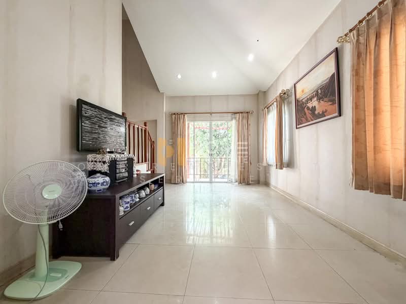 Parinyada Wongwan - Sathorn, Bangkok, Bang Khae, Bangkok, 3 Bedrooms, 180 sqm, Single Detached House For Sale, by HOME Real Estate Service, 500384392 - DDproperty.com