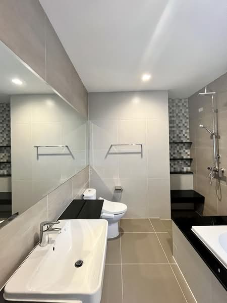 Bangkok Boulevard Sathorn-Pinklao 2, Nonthaburi, Bang Kruai-Chong Thanom Road, Mahasawat, Bang Kruai, Nonthaburi, 4 Bedrooms, 322 sqm, Single Detached House For Sale, by Wisdom Real Estate, 500384397 - DDproperty.com