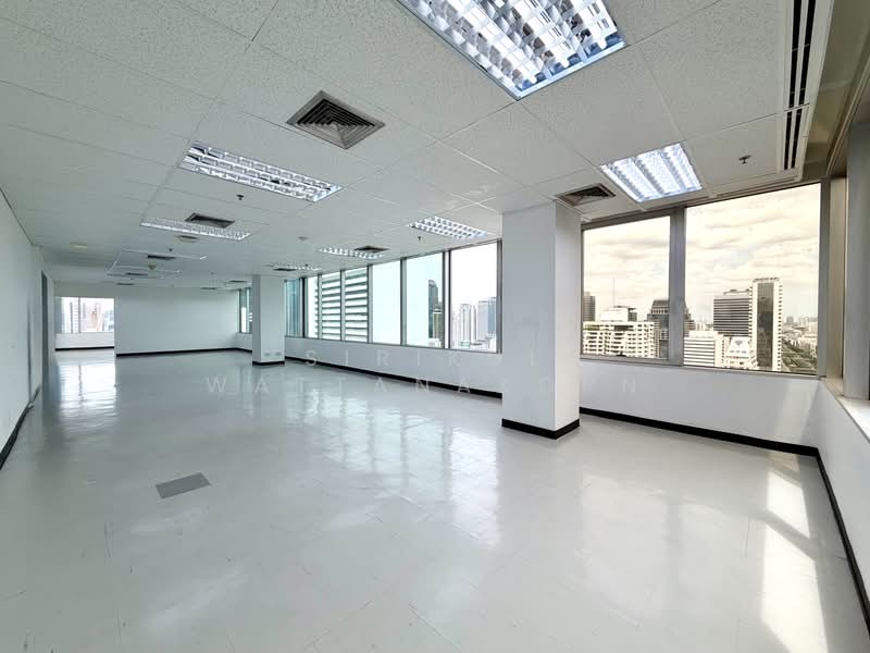 Renovated Office with Nice View, 350m to BTS Chong Nonsi, Free car park, Bangkok, Suriyawong, Bang Rak, Bangkok, , 126 sqm, Office Space For Rent, by Sirikul Wattanakorn, 500384401 - DDproperty.com